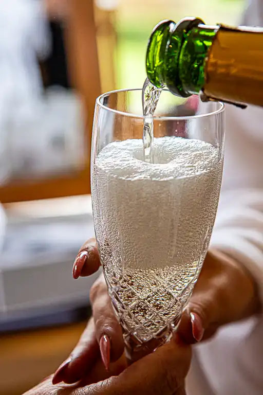 Wedding photography at Tewin Bury Farm, Welwyn